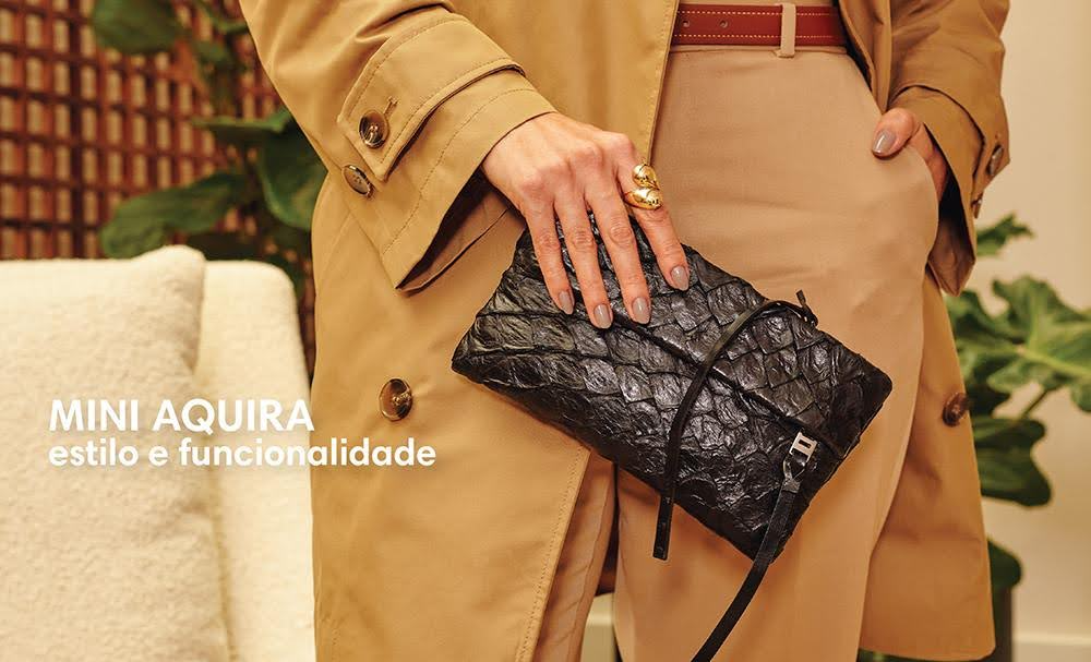 Mini Clutch Aquira: Estilo e funcionalidade