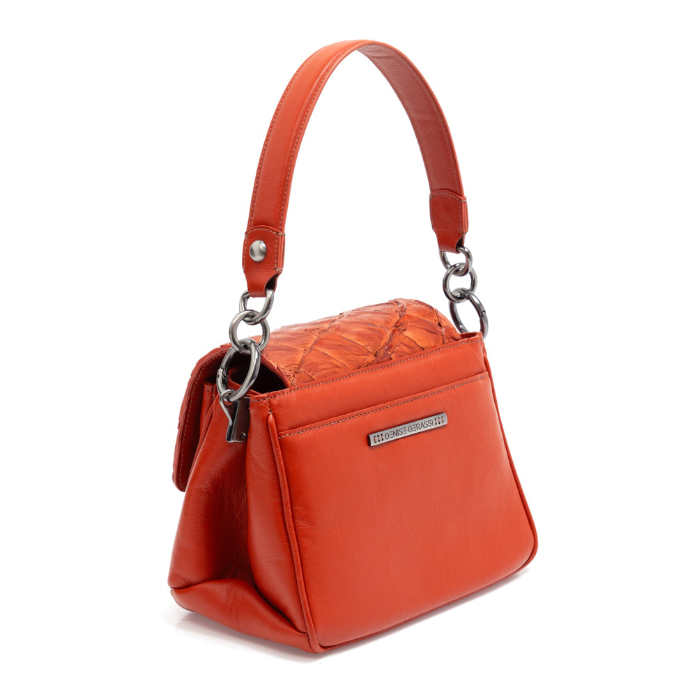 Moara - Handbag em couro com frente em couro de pirarucu. Cor Telha