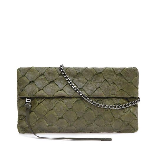 Aquira - Maxi Clutch em Couro de Pirarucu Verde Militar