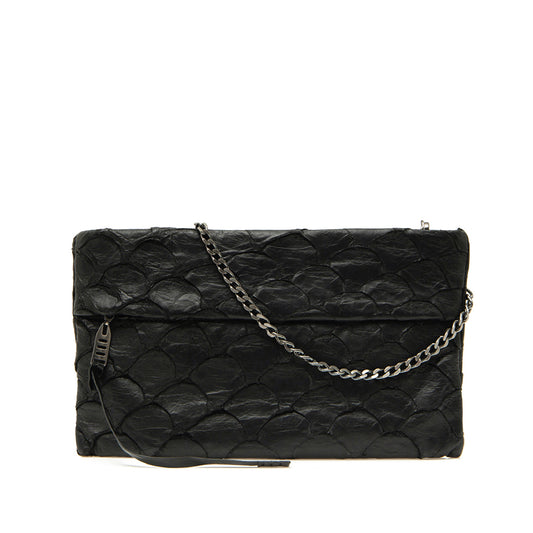 New Aquira - Maxi clutch in pirarucu leather.