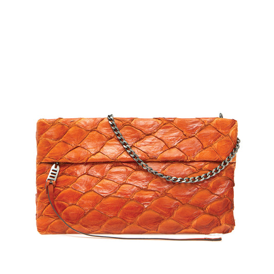 New Aquira - Maxi clutch in pirarucu leather.